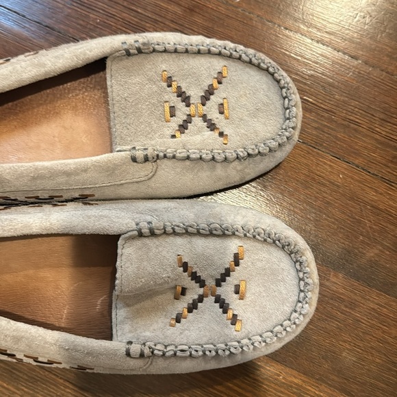 UGG Embroidered South West Leather Driving Loafer - Picture 5 of 5